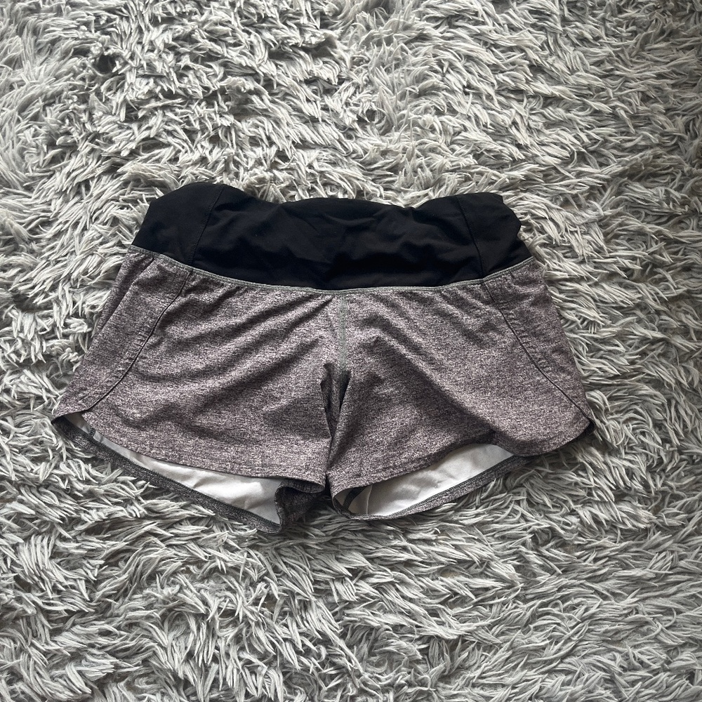 Lululemon speed up shorts // grey 4” length
